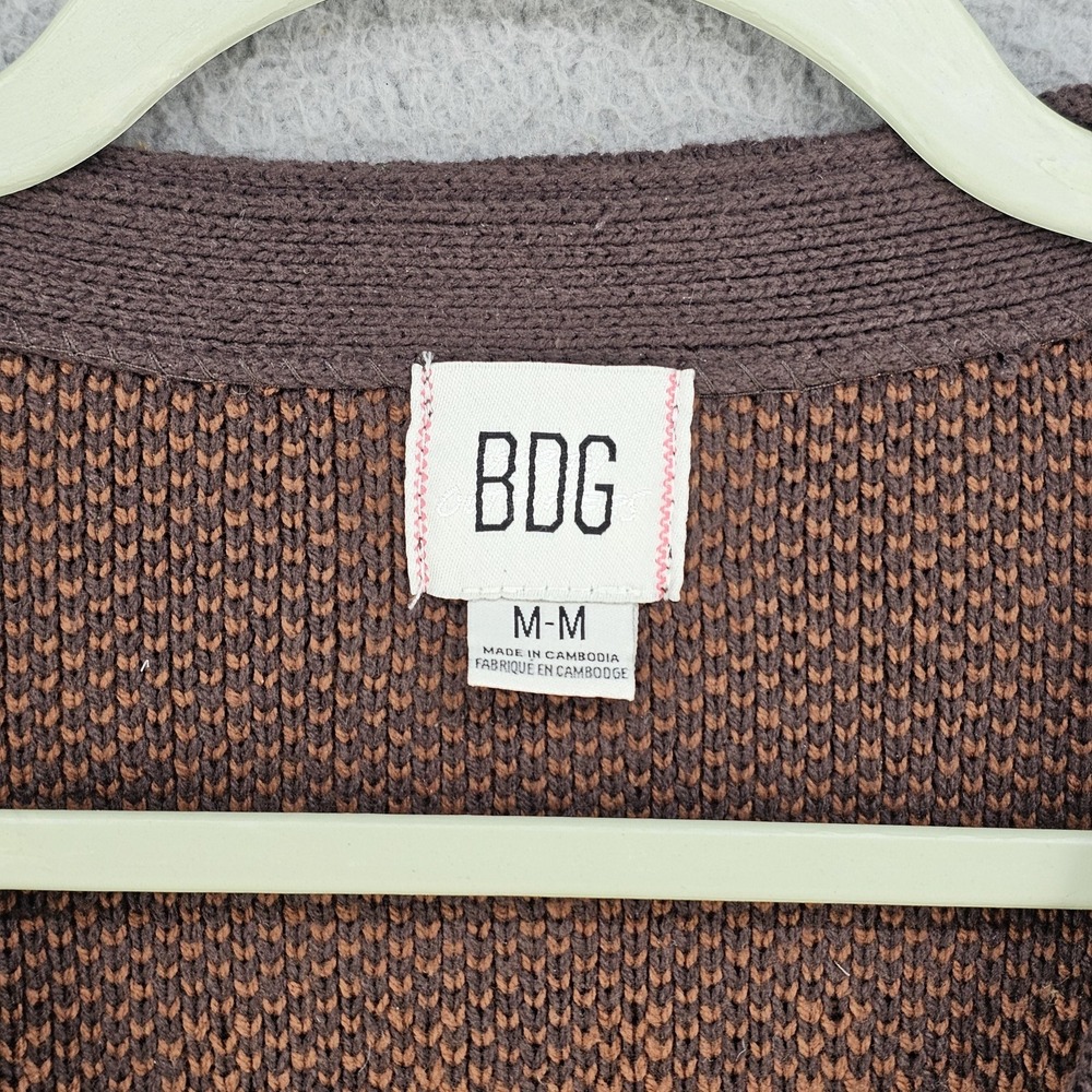 BDG Nordic Fuzzy Horse Cardigan Mens Medium Brown Knit Sweater Urban Outfitters - Picture 3 of 9